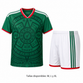 Conjunto deportivo estilo selección
